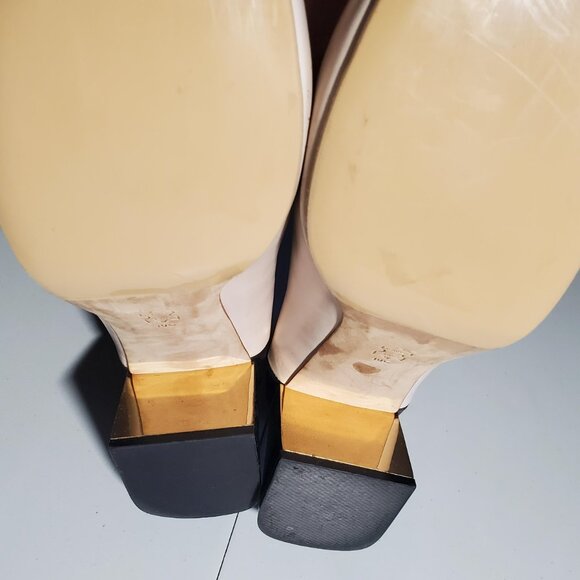 Gold 'T' Hardware Block Heels Sz 10C - Picture 11 of 16
